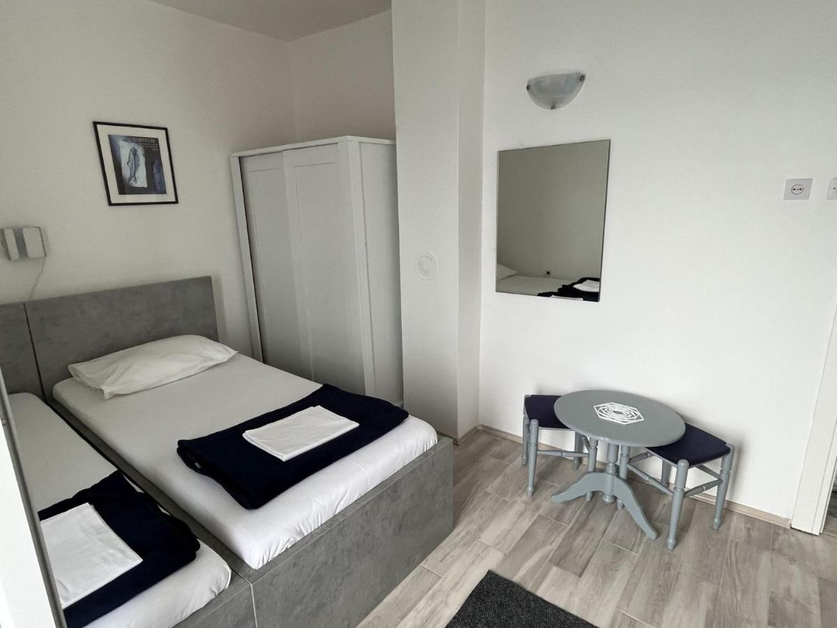 Apartments Gaspar Podaca Eksteriør billede
